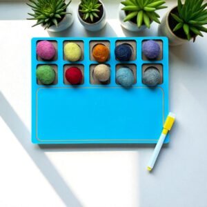 10 Frame With Woolen beads